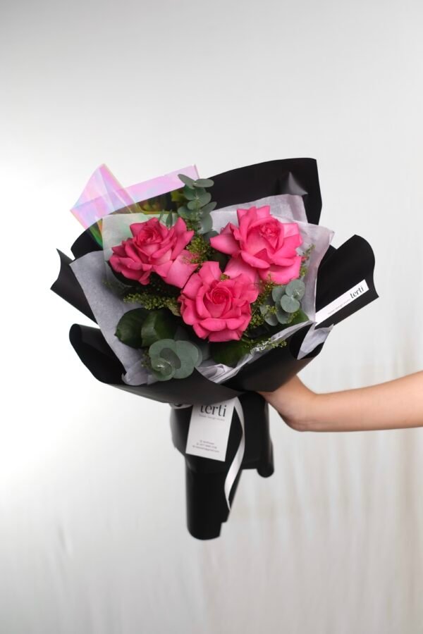 Triplet Rose Bouquet - Image 2