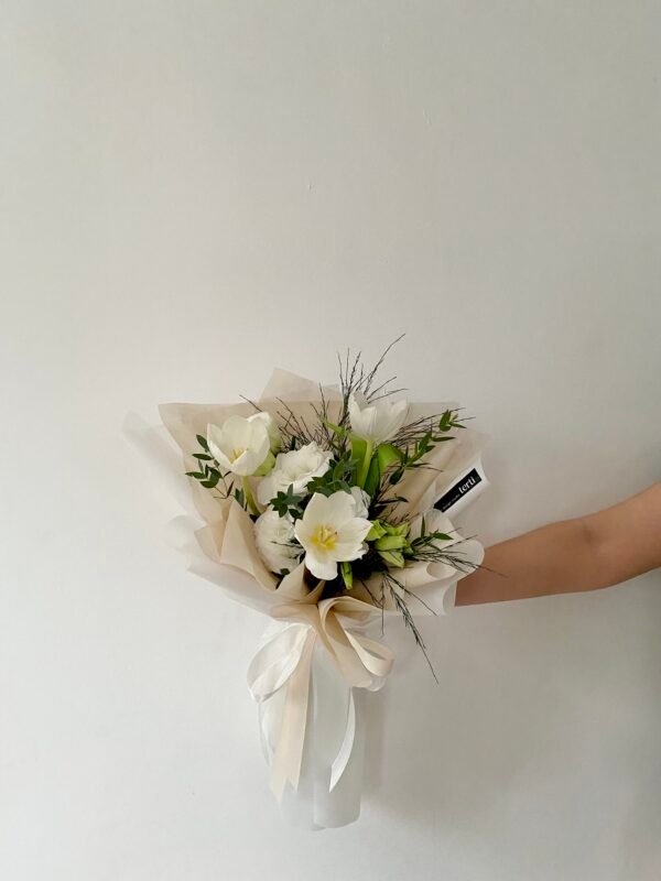 Mini Tulip Bouquet - Image 3