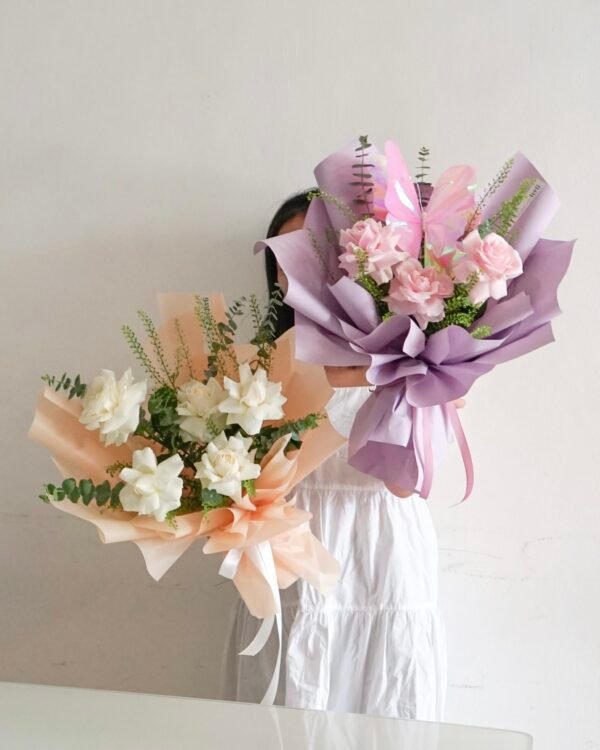 5 Rose Bouquet - Image 5