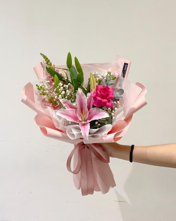 Single Lily - Image 3
