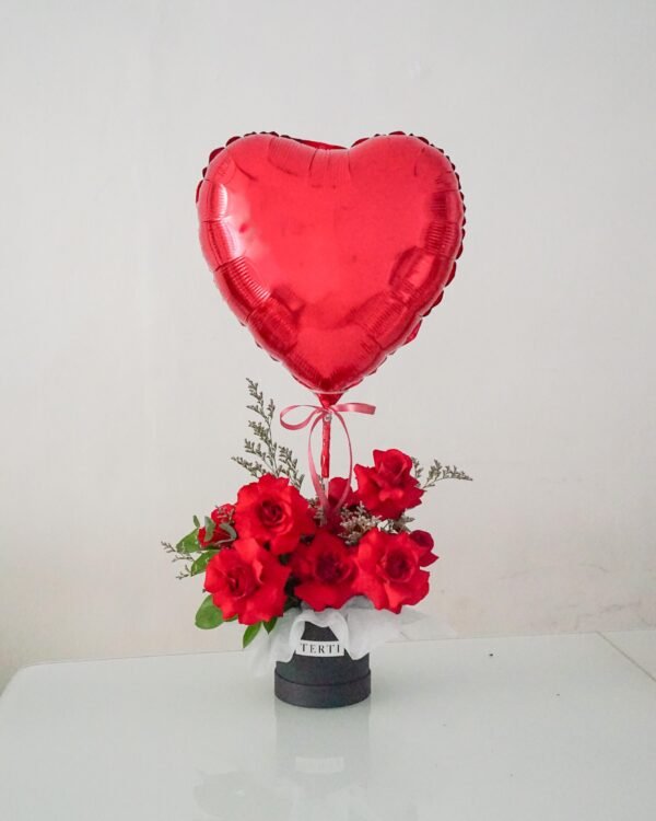 Love Rose Round Box - Image 3