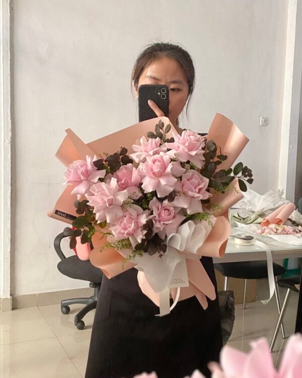 Rose Bouquet - Image 6