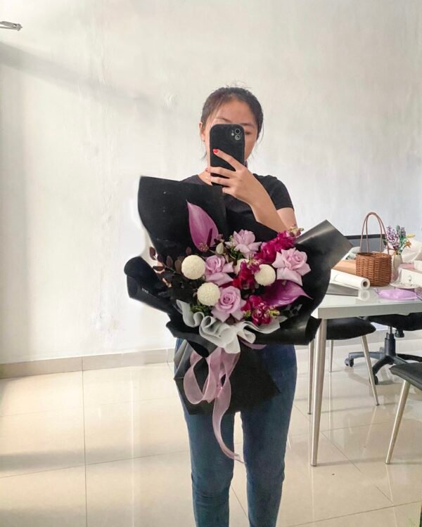 Adorable Bouquet Small - Image 4