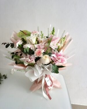 Rose Lily Bouquet