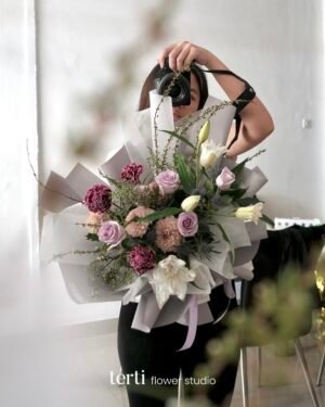 Medium Bespoke Bouquet
