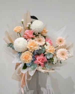 Peach Fuzz Large Bouquet