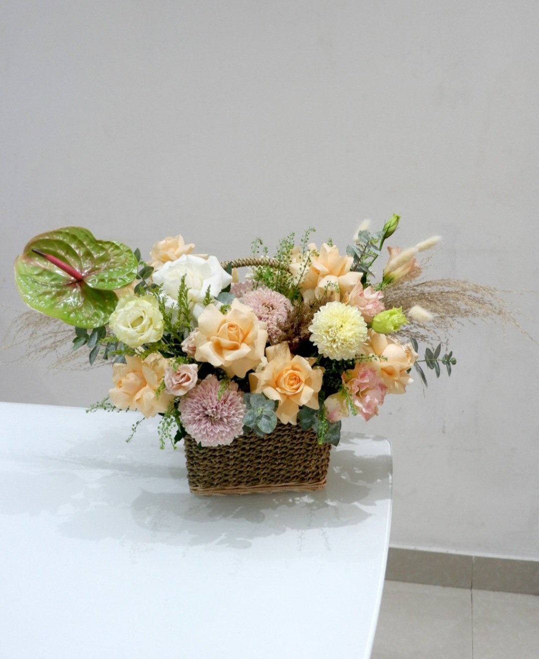 Flower Basket (Choose your colour)