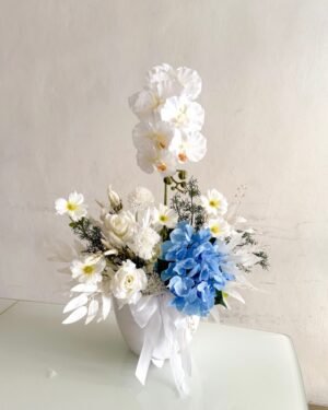 Adore You Vase (Artificial)